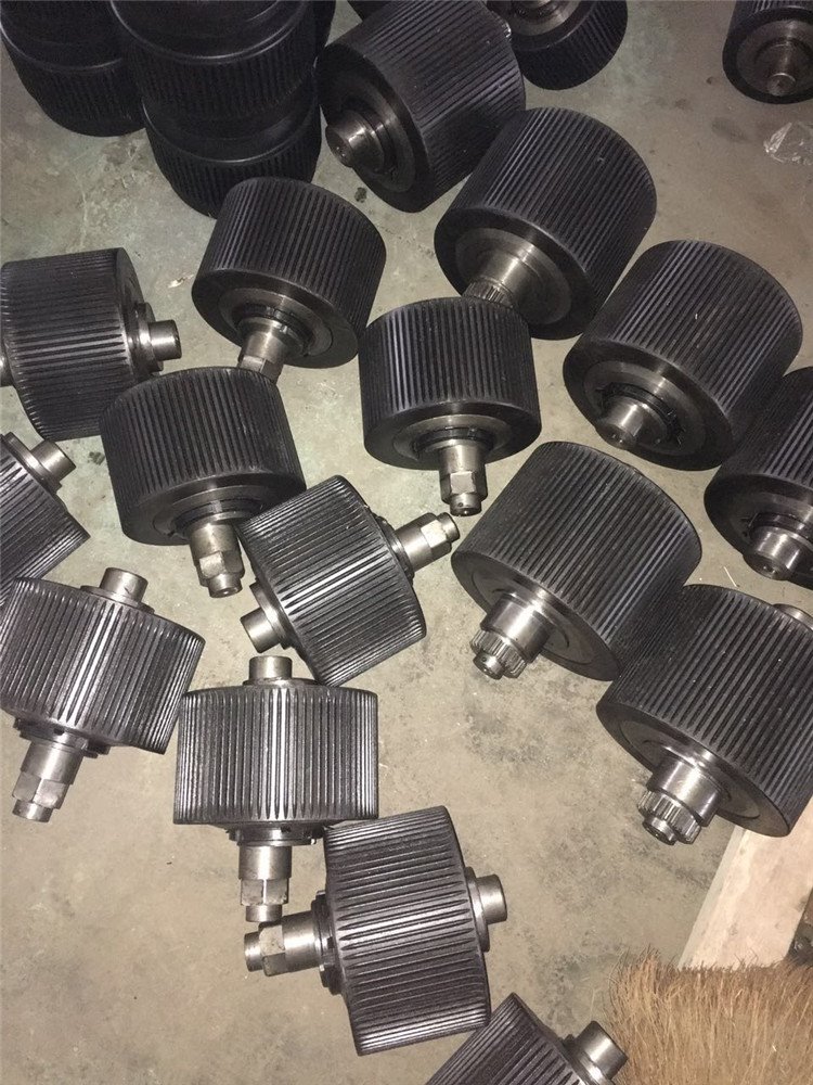 Rullemontering for pelletsfres